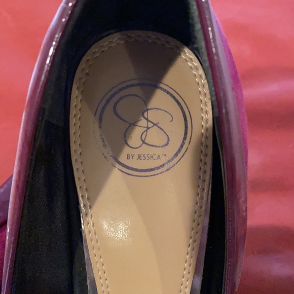 Jessica Simpson - Picture 2 of 3